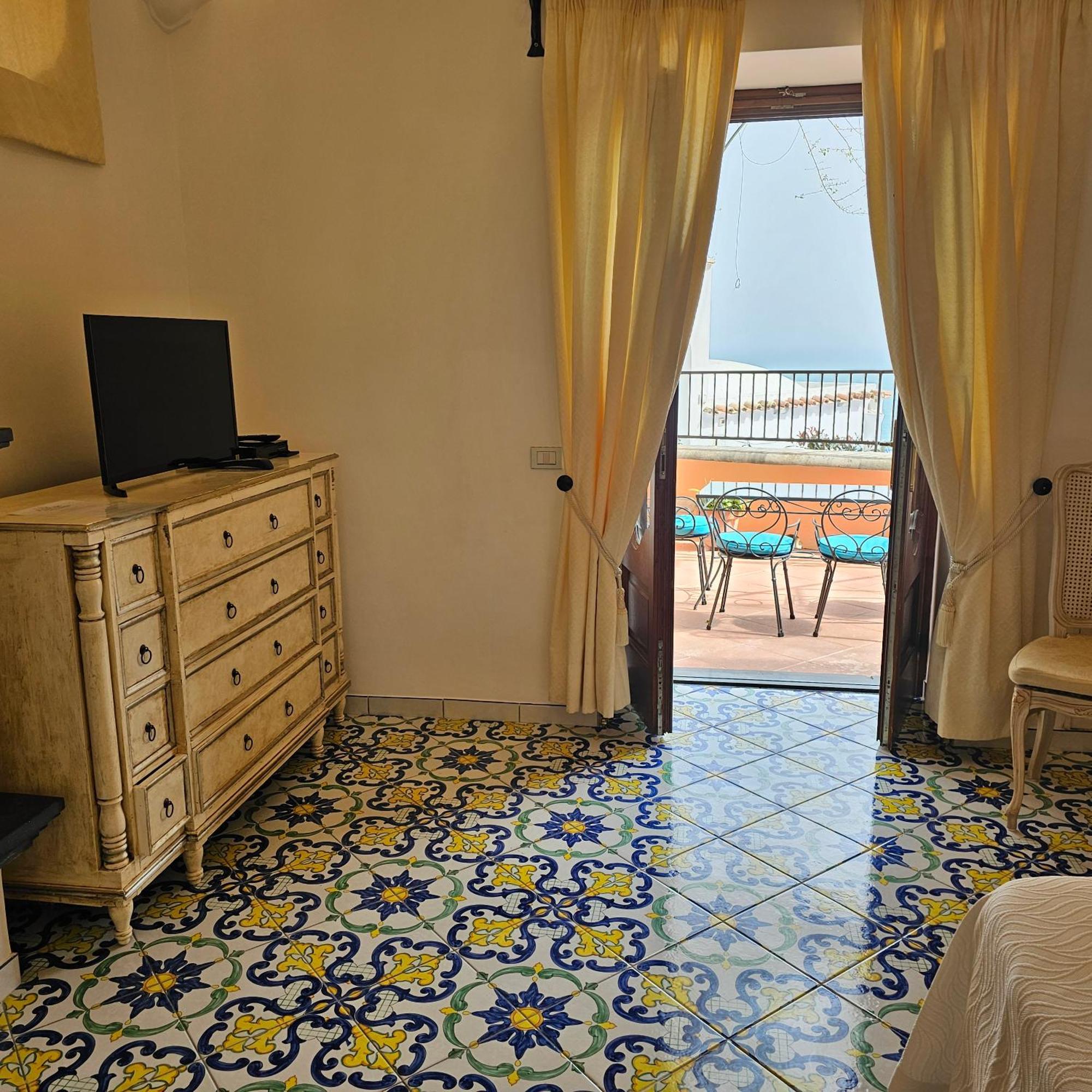 Villa Principe Giovanni Позитано Экстерьер фото